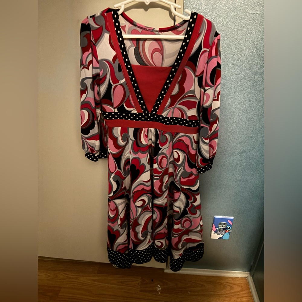 Retro Swirl Pattern Dress with Polka Dot Accents